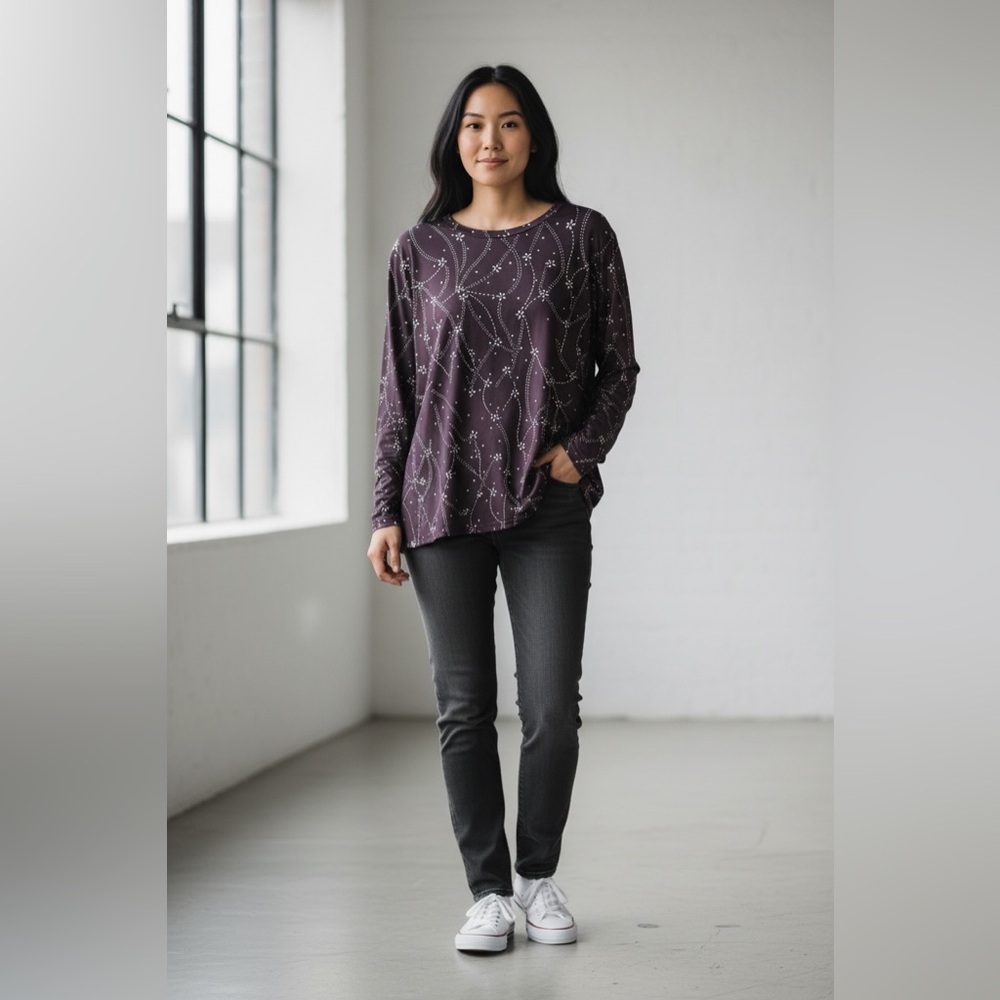 Women's Black Patterned Long Sleeve Top